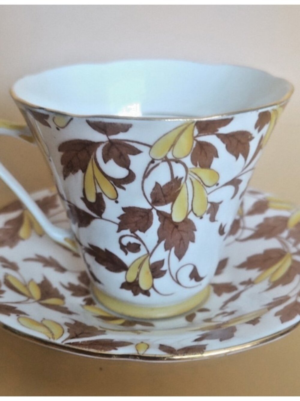 Royal Grafton bone china teacup and saucer set in the "Ashley" pattern 1939-1945